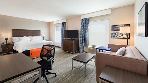  - Hampton Inn & Suites Dartmouth