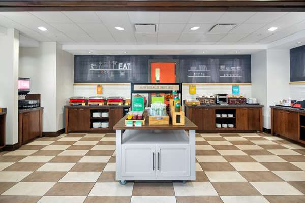 Amenities - Hampton Inn Downtown Halifax