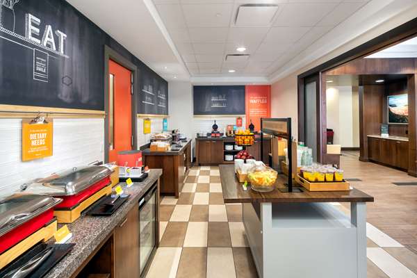 Amenities - Hampton Inn Downtown Halifax