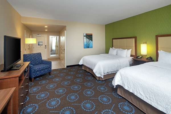 - Hampton Inn Downtown Halifax