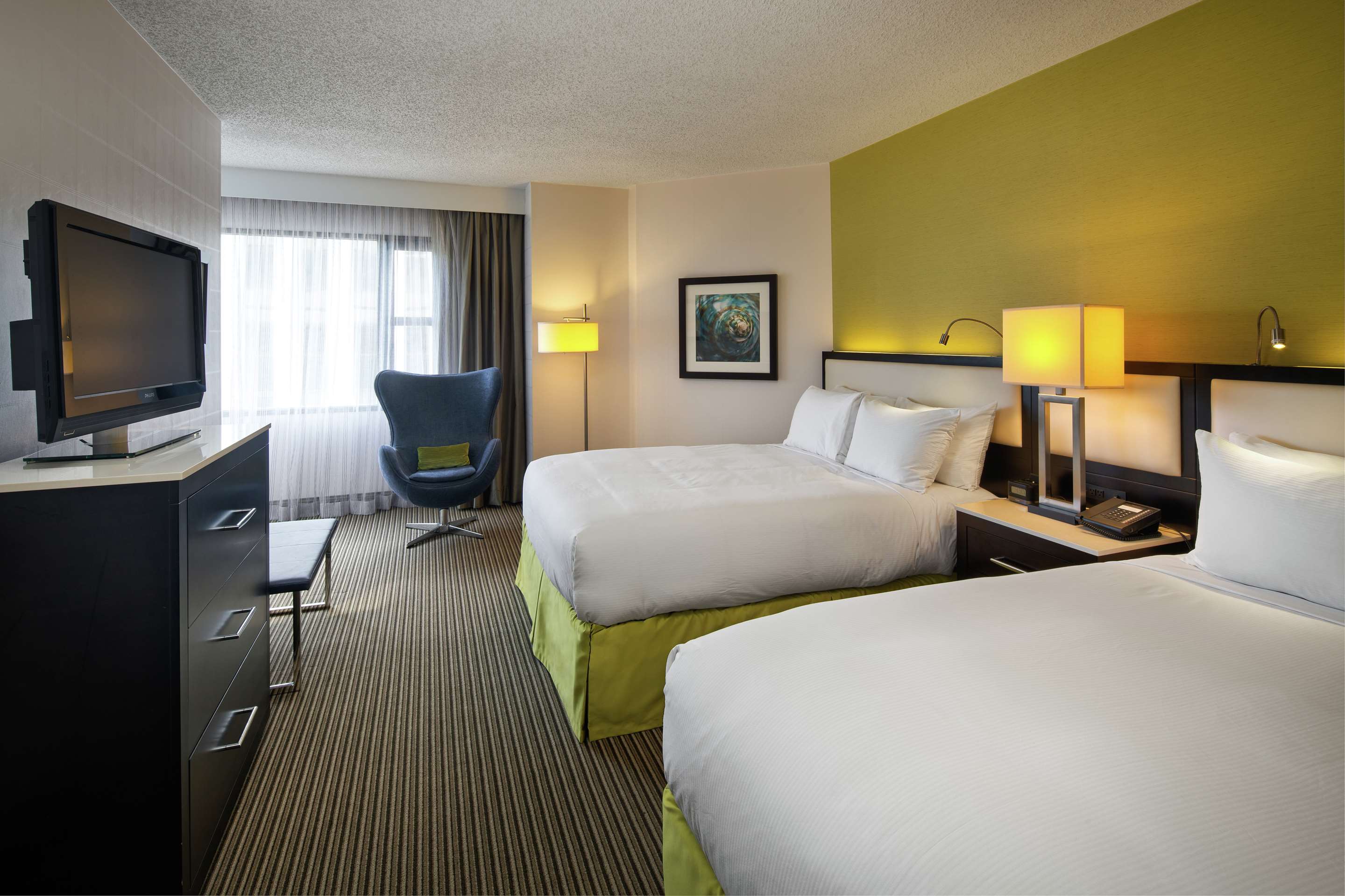 Guest room