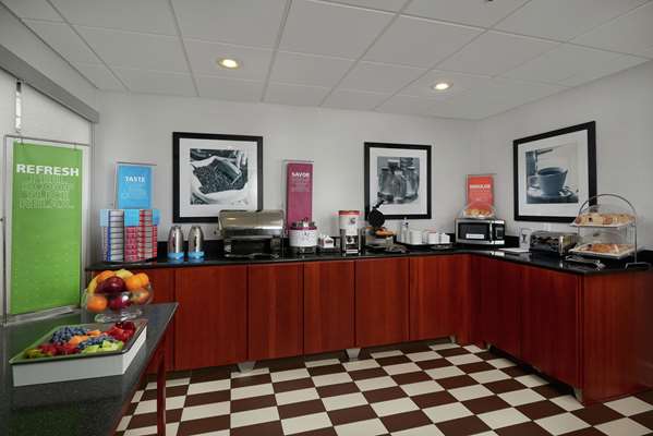 Restaurant - Hampton Inn Austintown - I-80, Exit 223