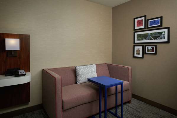  - Hampton Inn Austintown - I-80, Exit 223