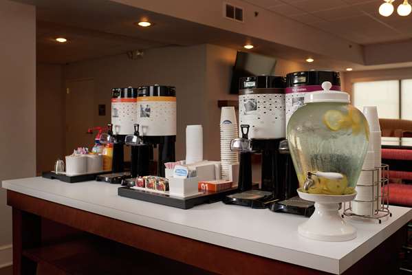 Restaurant - Hampton Inn Austintown - I-80, Exit 223