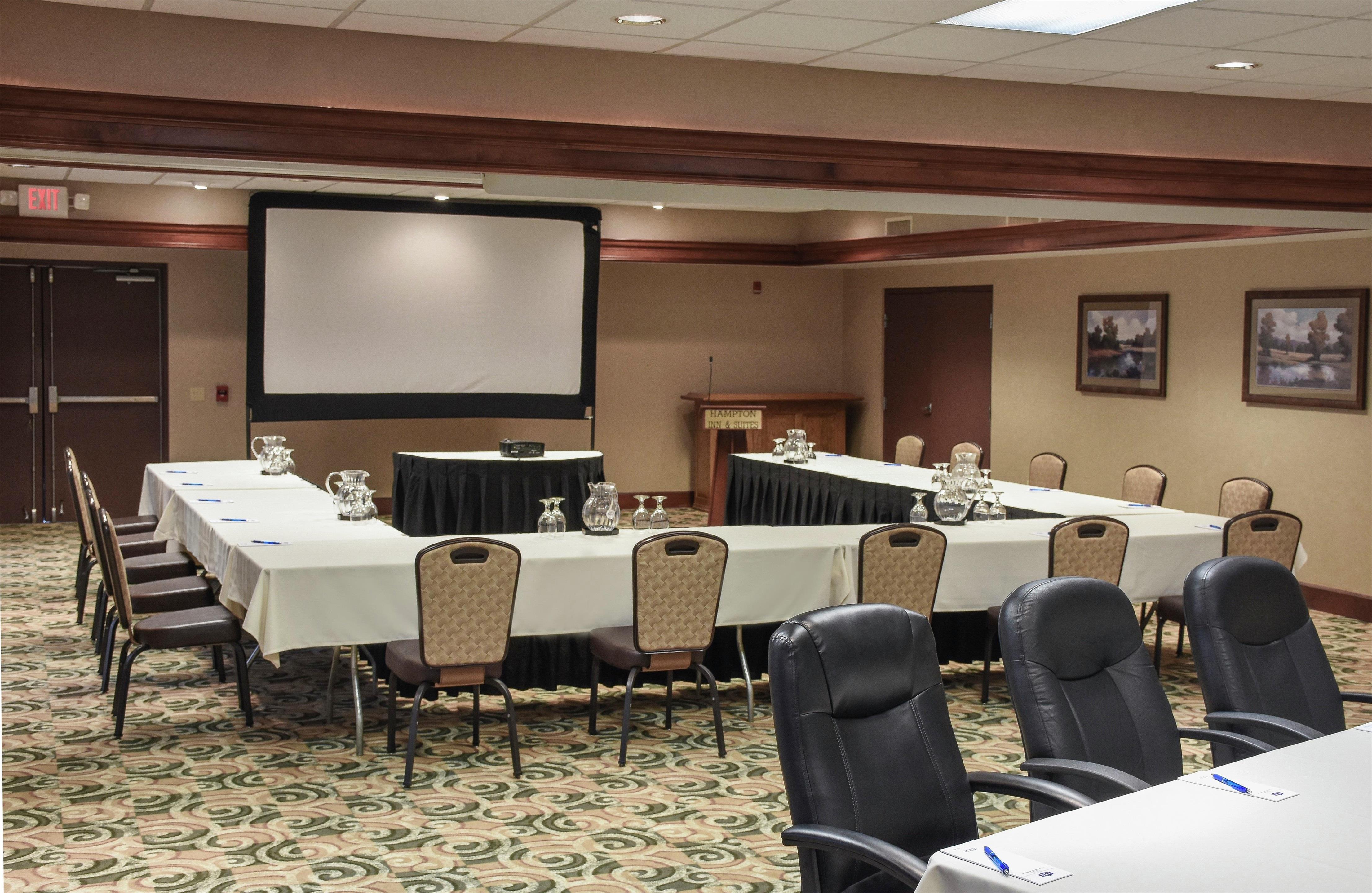 Meeting Room | Hampton Inn & Suites Youngstown-Canfield