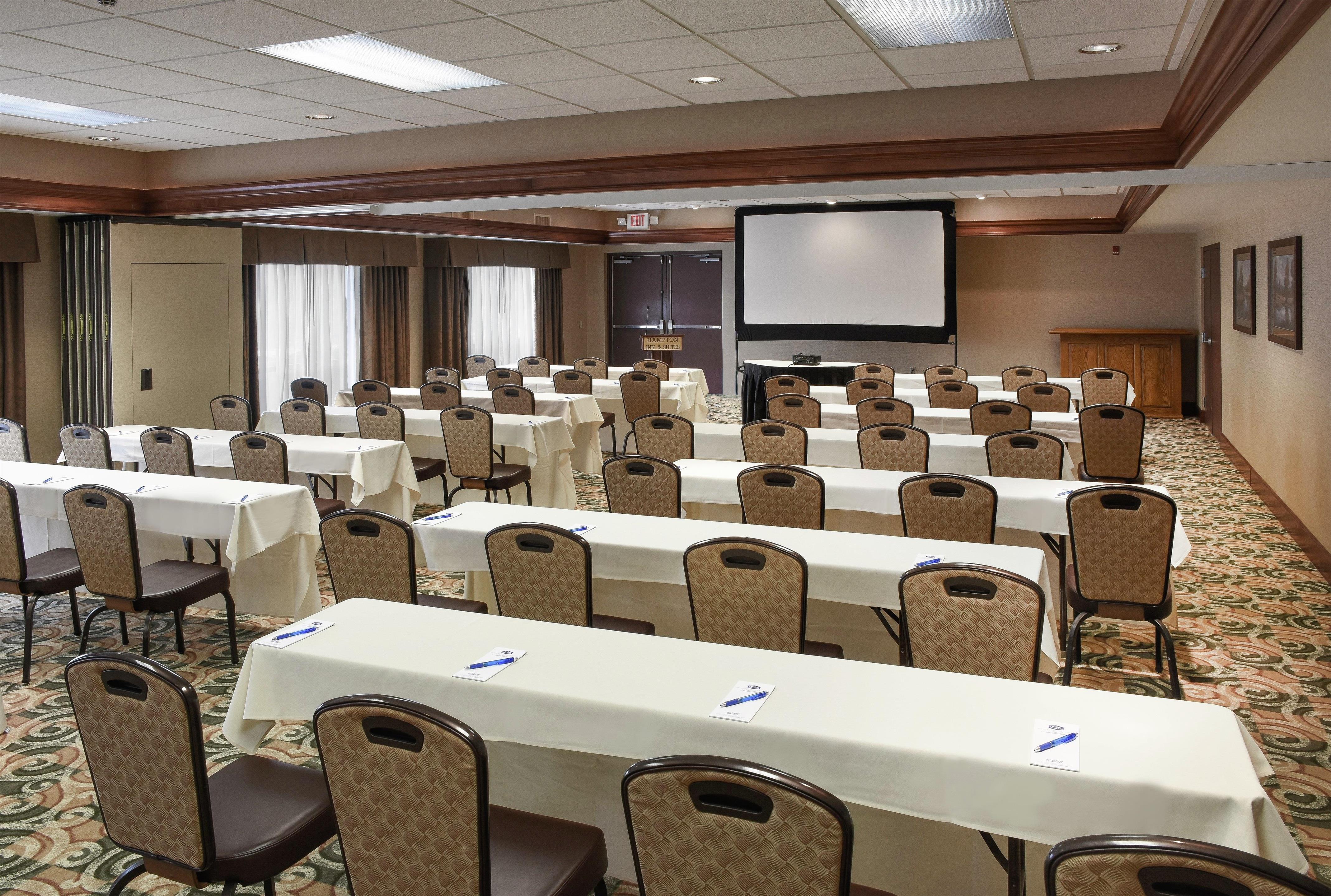 Meeting Room | Hampton Inn & Suites Youngstown-Canfield