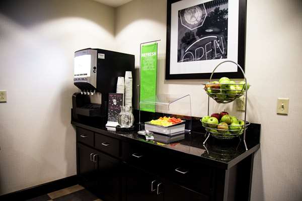 Amenities - Hampton Inn & Suites West Middlesex - I-80, Exit 4B