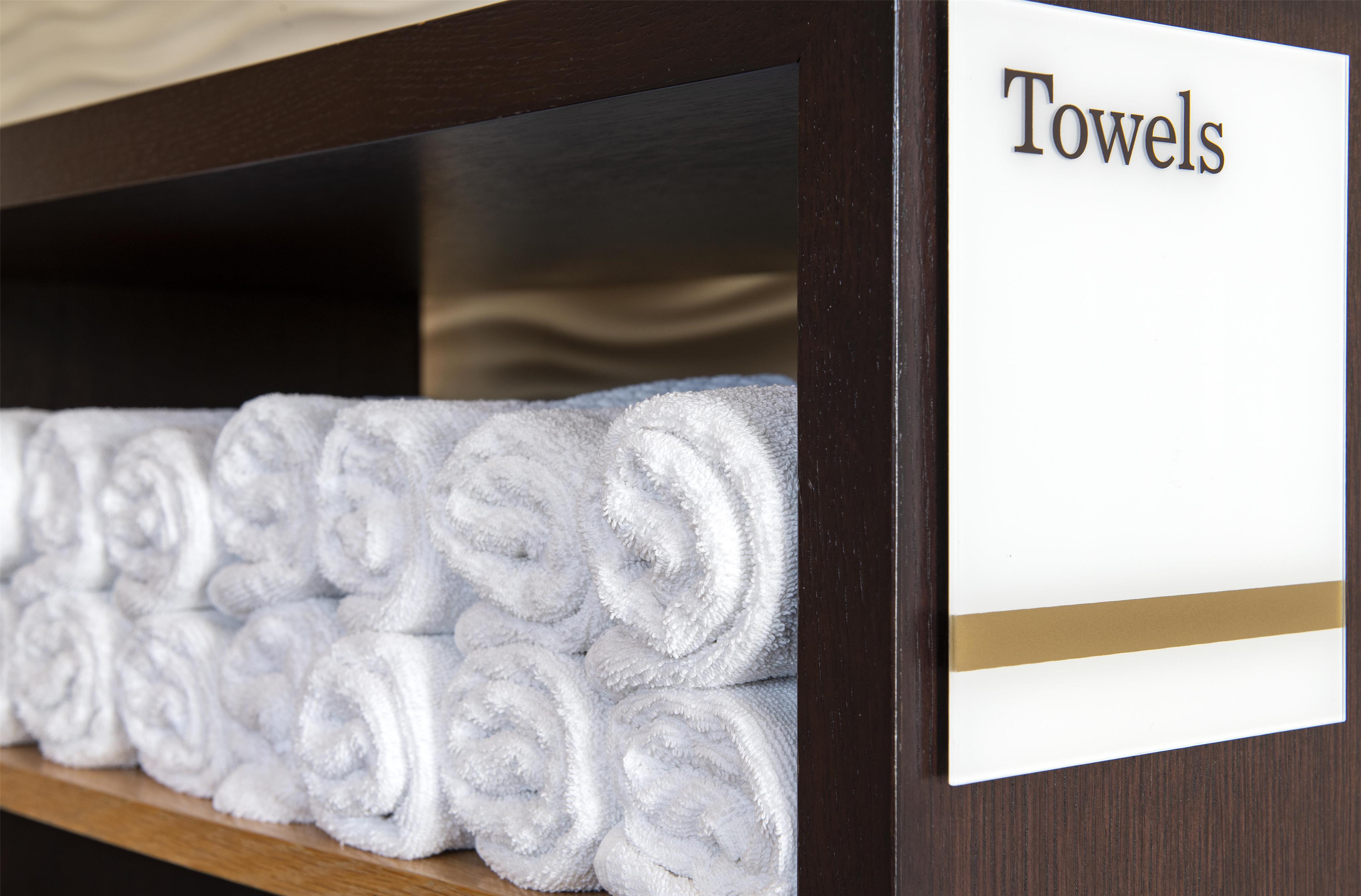Health club fitness center gym | DoubleTree by Hilton Hotel & Conference Centre Regina