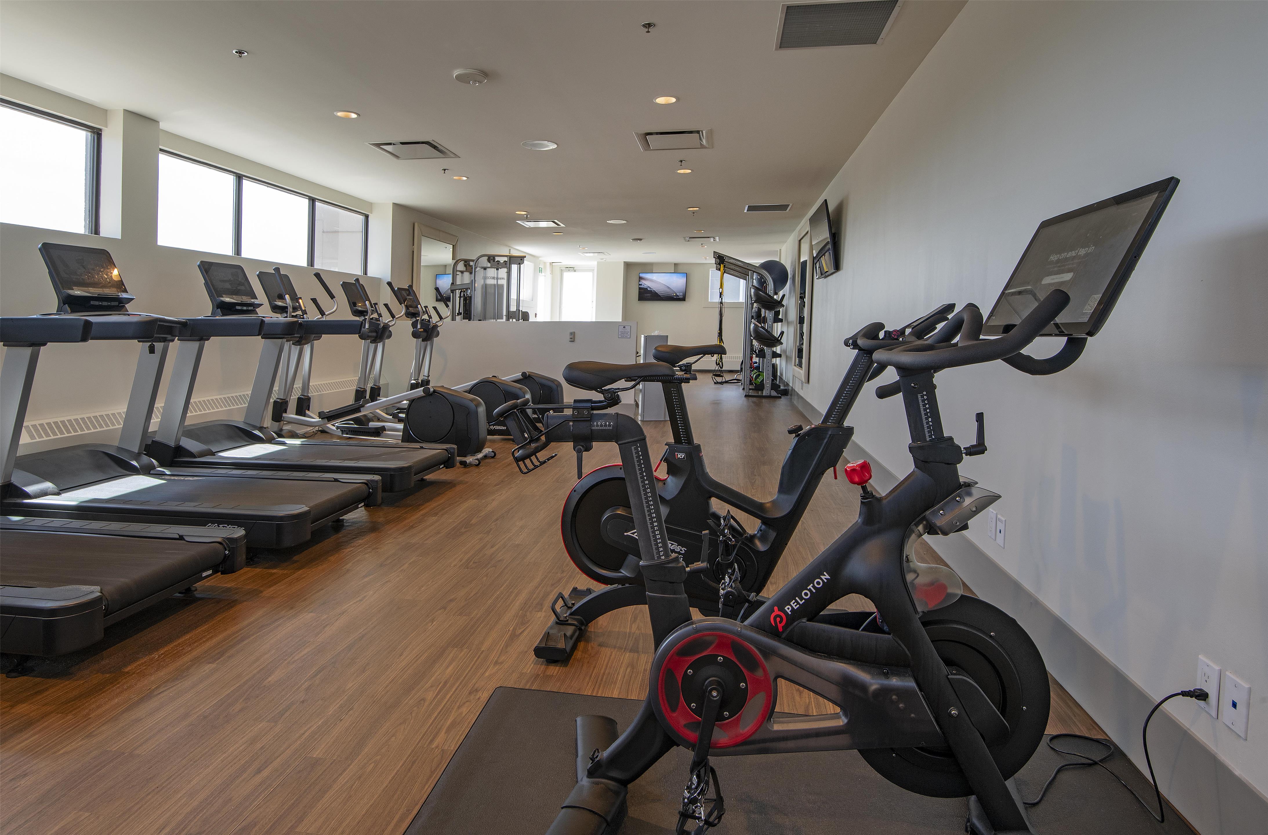 Health club fitness center gym | DoubleTree by Hilton Hotel & Conference Centre Regina