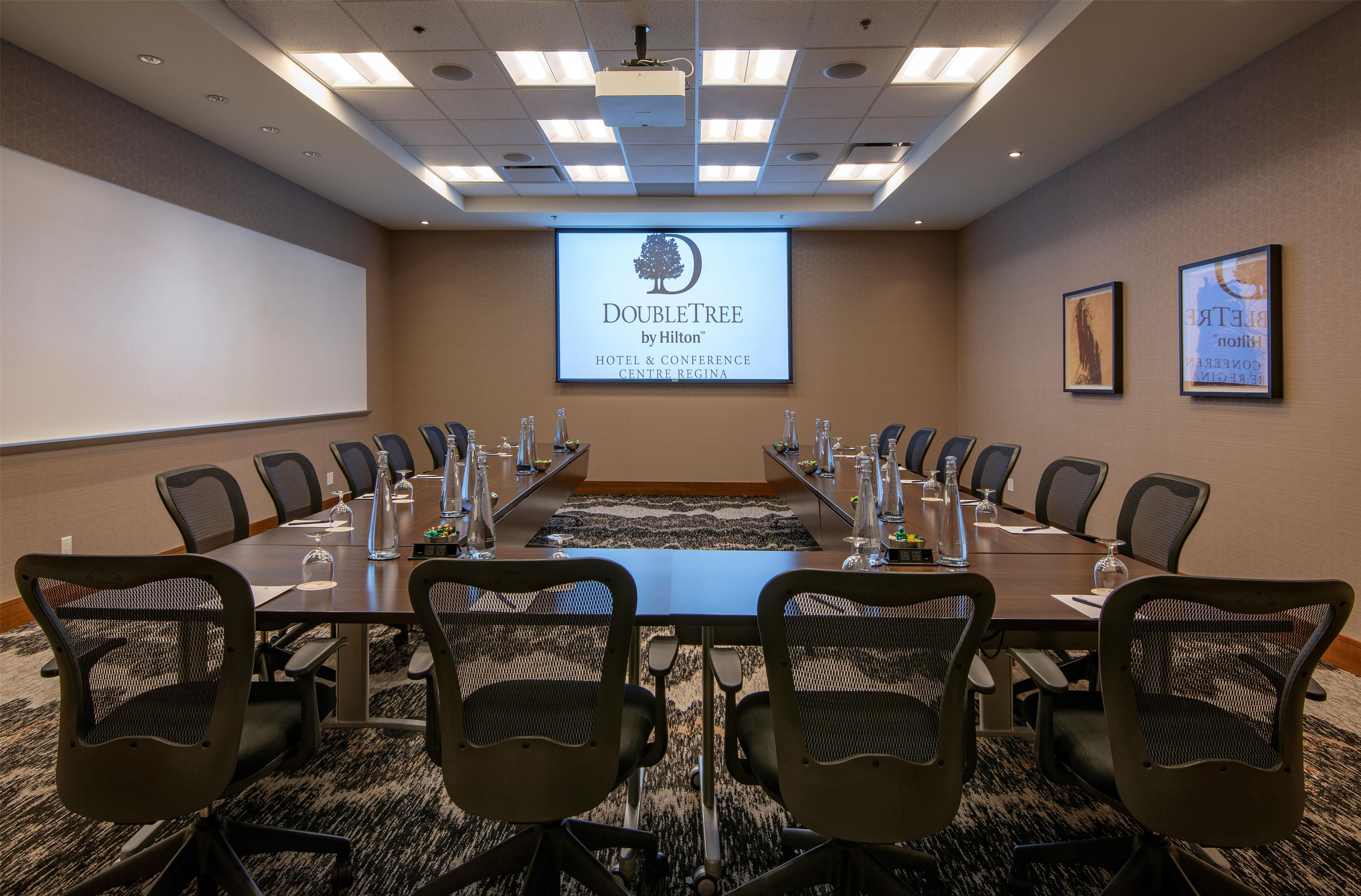 Meeting Room | DoubleTree by Hilton Hotel & Conference Centre Regina