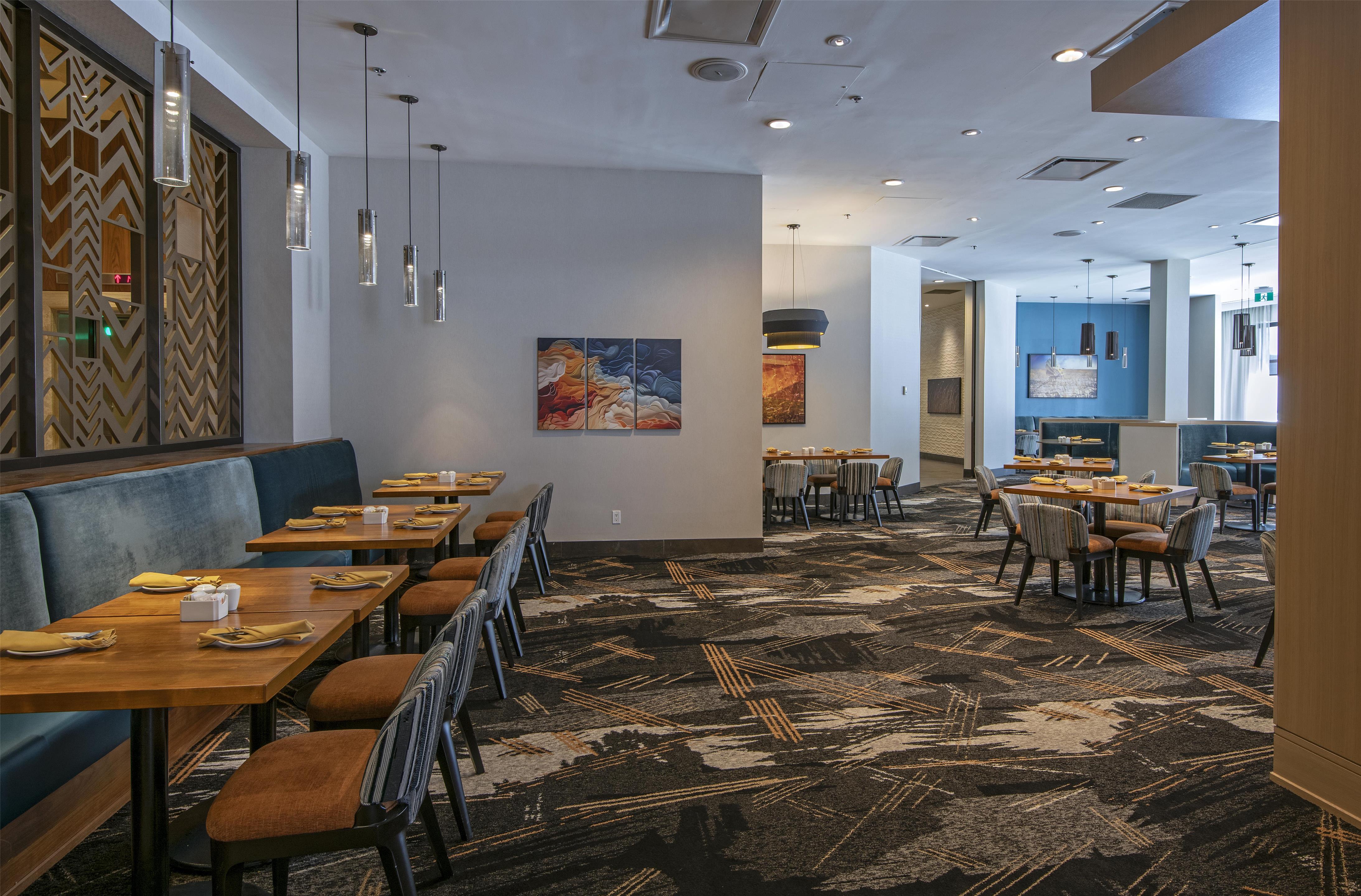 Restaurant | DoubleTree by Hilton Hotel & Conference Centre Regina