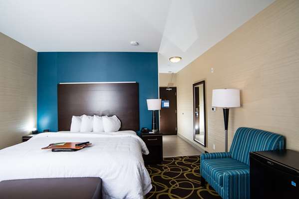  - Hampton Inn & Suites Eastgate Drive Regina