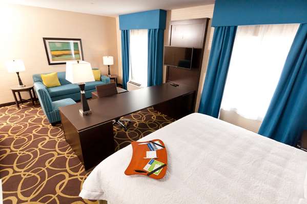  - Hampton Inn & Suites Eastgate Drive Regina