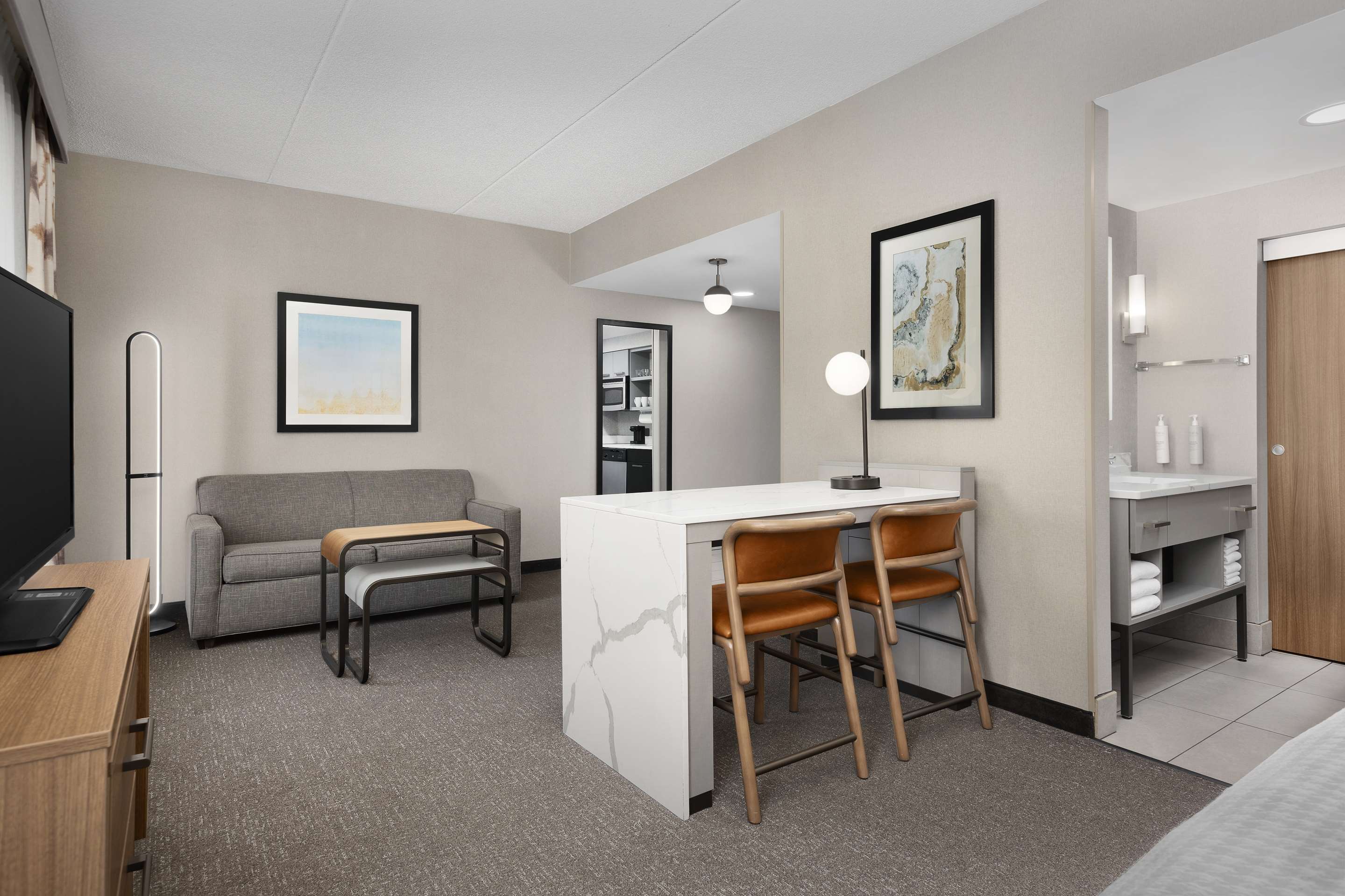 Guest room