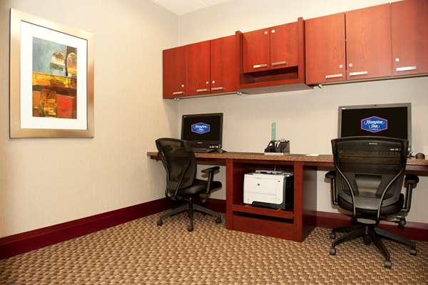 Conference Area - Hampton Inn Toronto Brampton