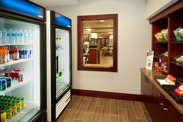 Restaurant - Hampton Inn Toronto Brampton