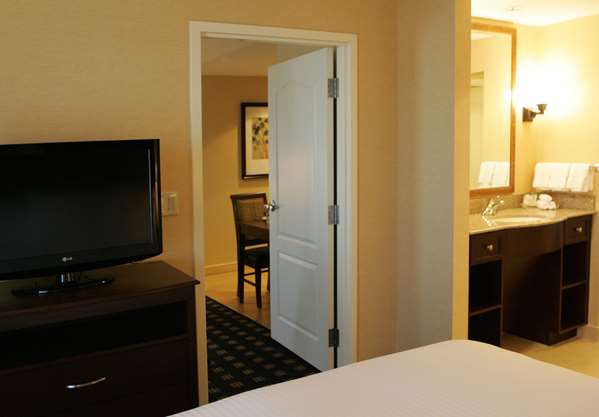  - Homewood Suites by Hilton Toronto