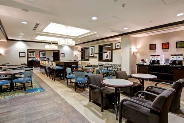 Restaurant - Hampton Inn Toronto