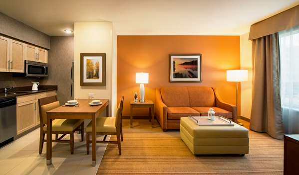  - Homewood Suites by Hilton Airport Winnipeg