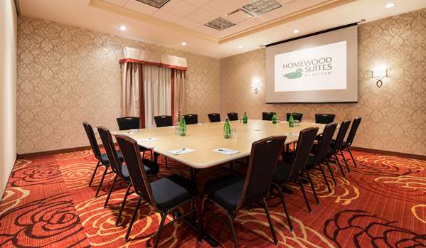  - Homewood Suites by Hilton Airport Winnipeg