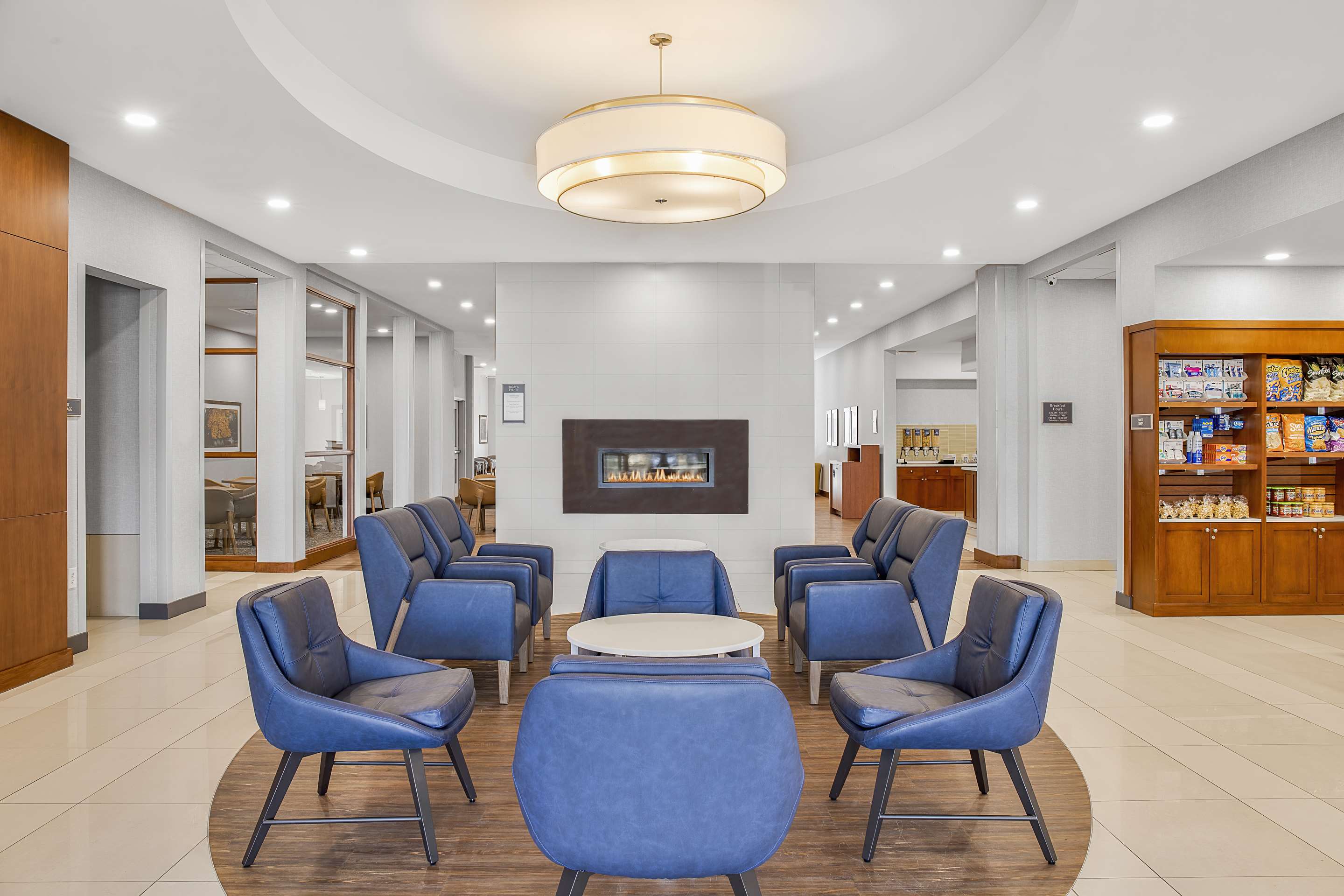 Lobby | Homewood Suites by Hilton Winnipeg Airport-Polo Park, MB