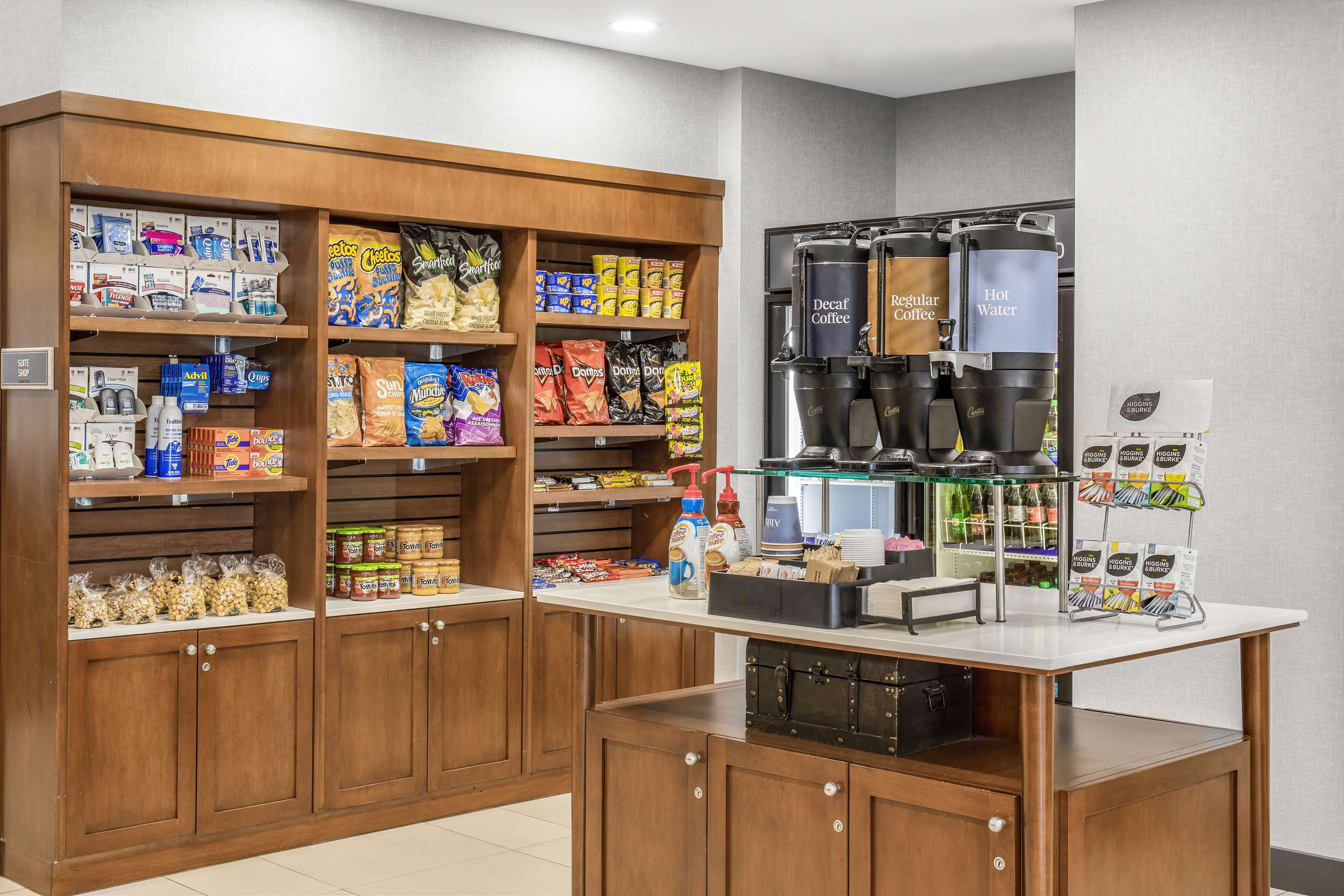 Restaurant | Homewood Suites by Hilton Winnipeg Airport-Polo Park, MB
