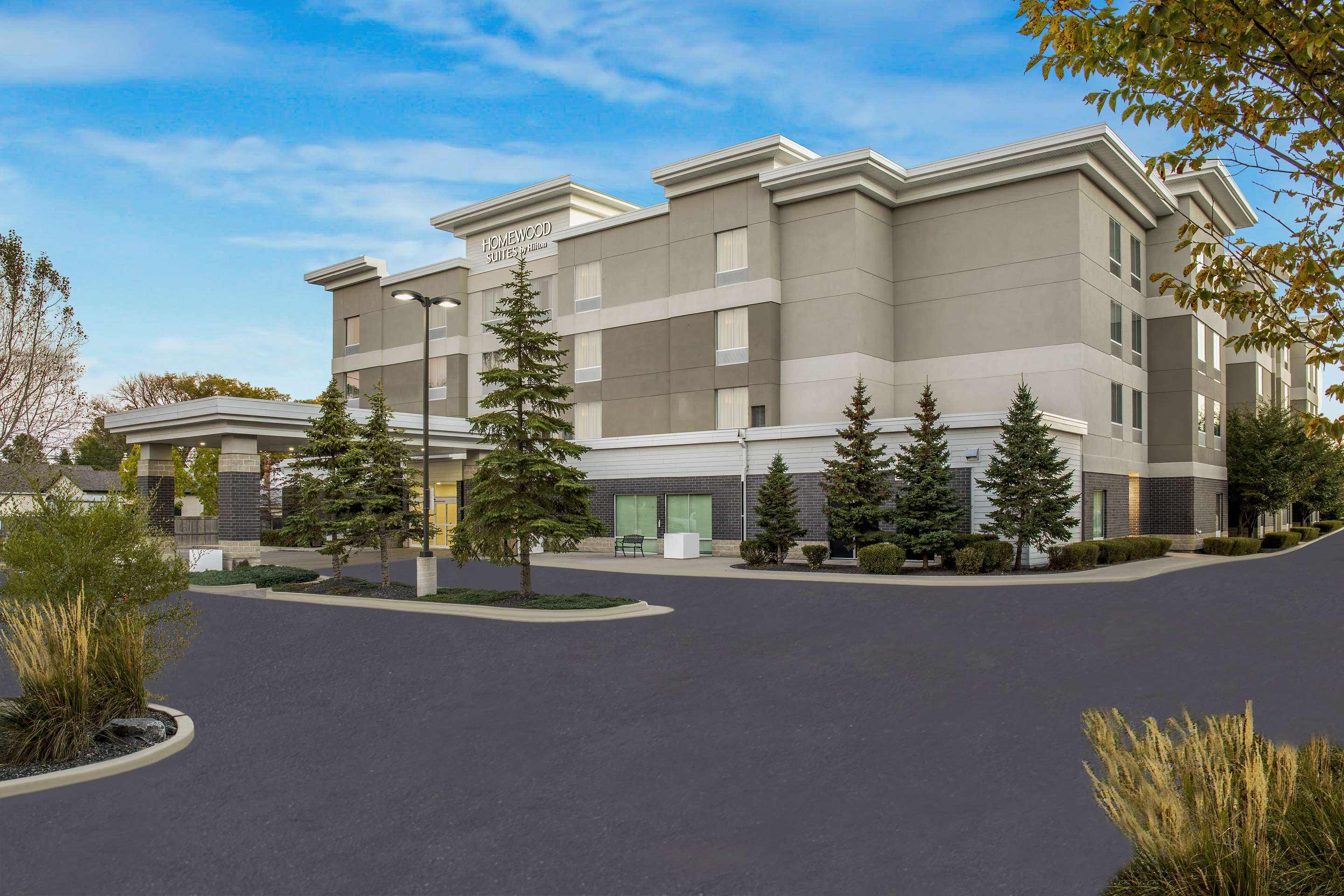 Exterior | Homewood Suites by Hilton Winnipeg Airport-Polo Park, MB