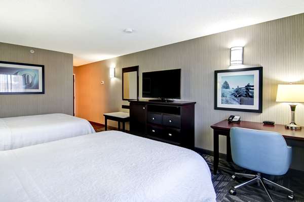  - Hampton Inn & Suites Airport Calgary