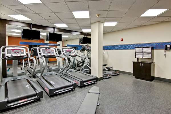 Fitness/ Exercise Room - Hampton Inn & Suites Airport Calgary