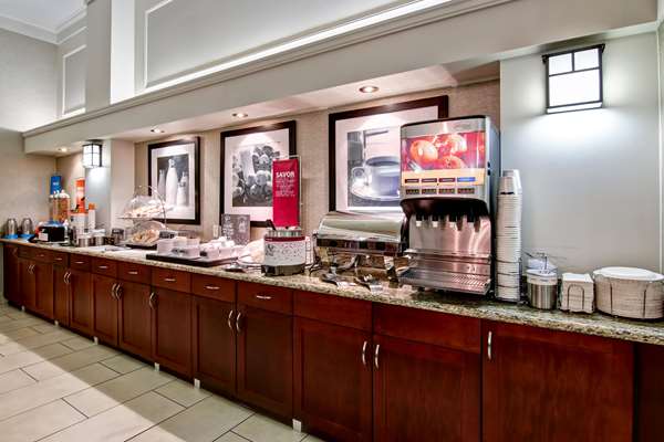 Amenities - Hampton Inn & Suites Airport Calgary