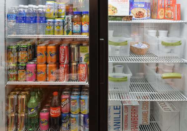 Restaurant - Hampton Inn & Suites University Northwest Calgary