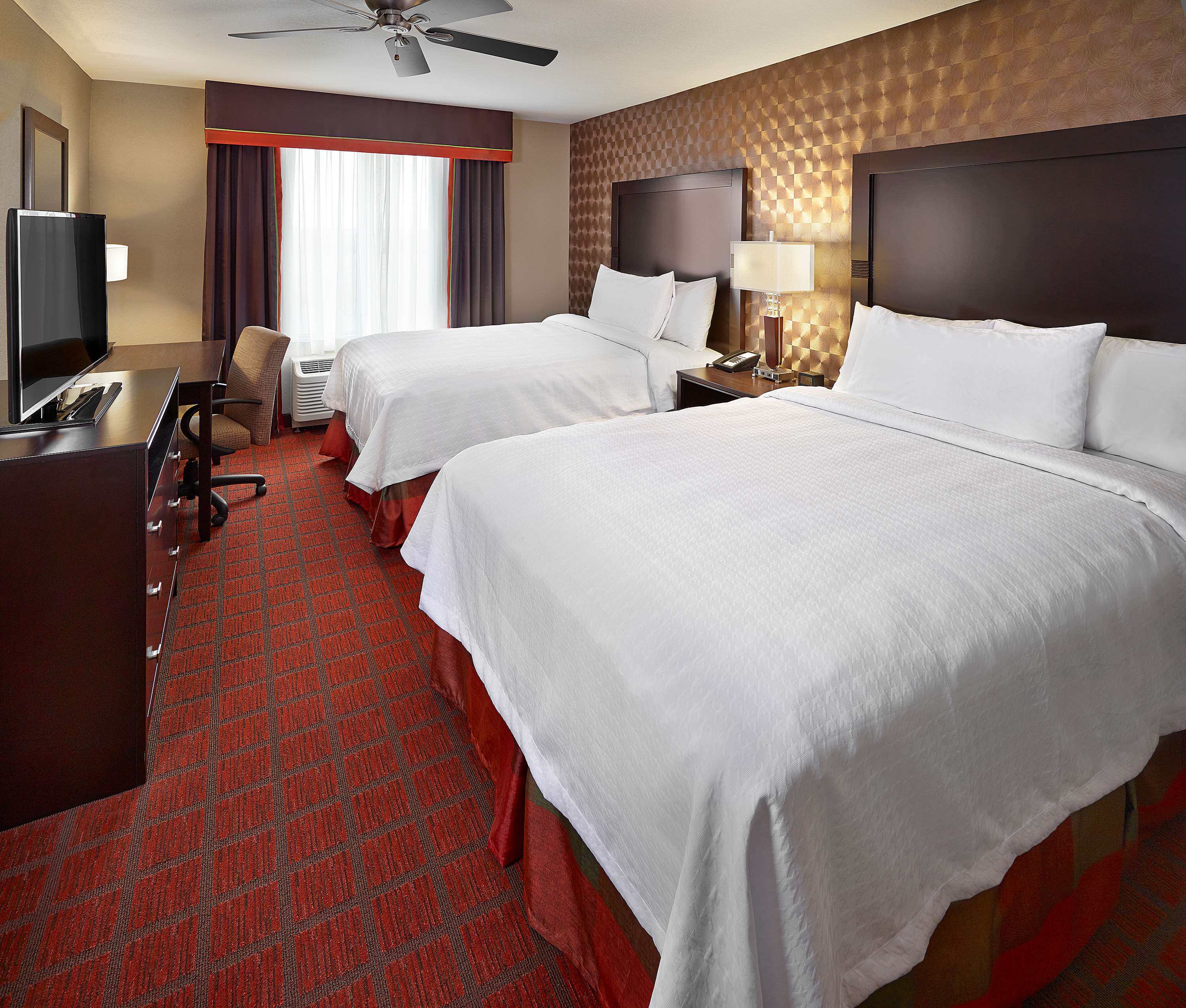 Homewood Suites Calgary Airport Room Type - 1KG 2QN 2 BDRM STE NO-SMOK