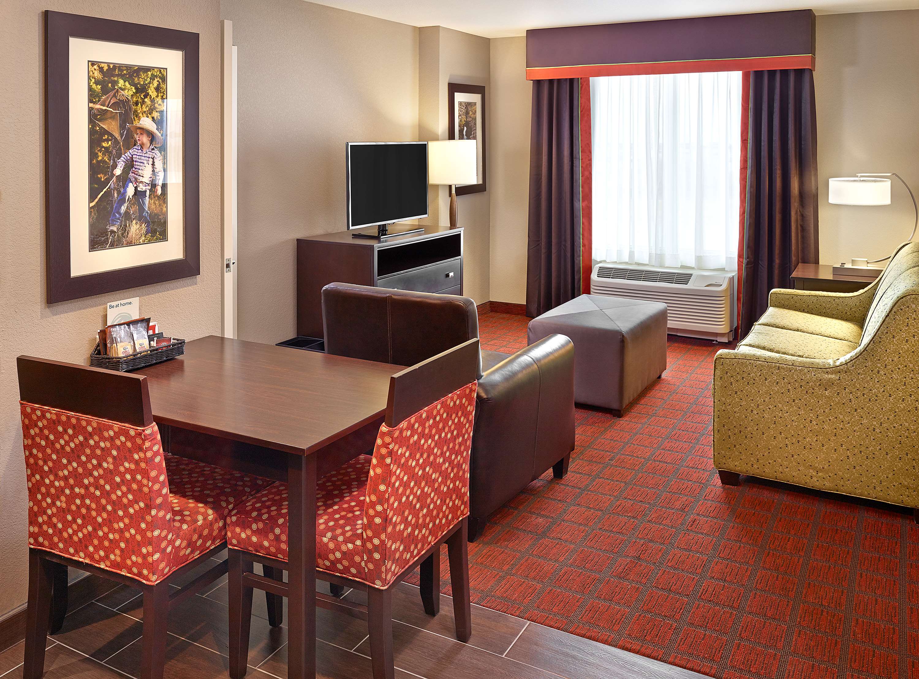 Homewood Suites Calgary Airport Room Type - 2 QUEENS 1 BEDRM STE NOSMK