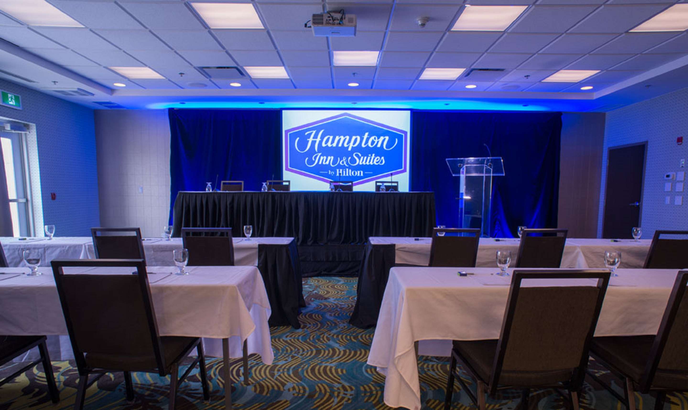 Meeting Room | Hampton Inn & Suites by Hilton St. John's Airport