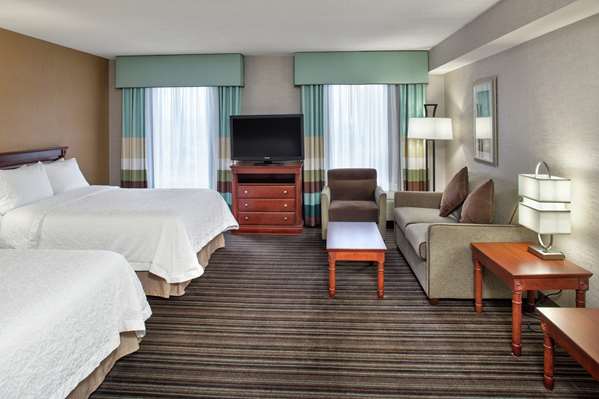  - Hampton Inn & Suites Toronto Airport Mississauga