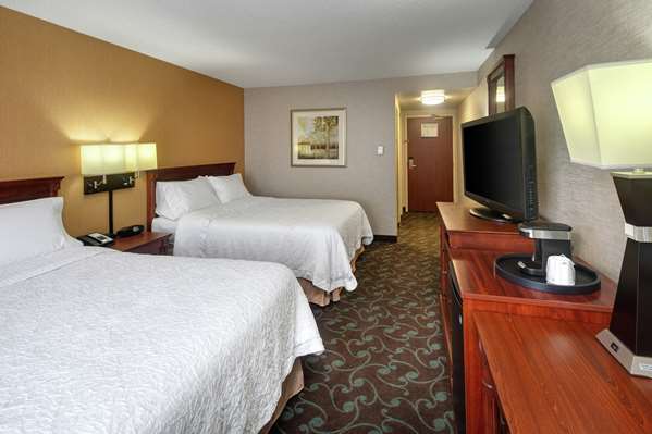  - Hampton Inn & Suites Toronto Airport Mississauga