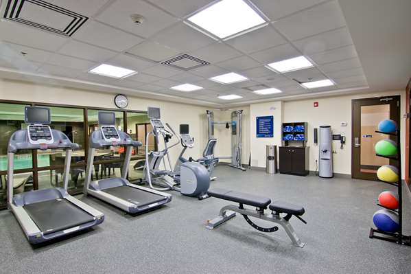 Fitness/ Exercise Room - Hampton Inn & Suites Markham