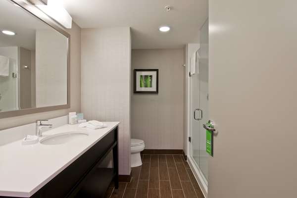  - Hampton Inn & Suites Markham
