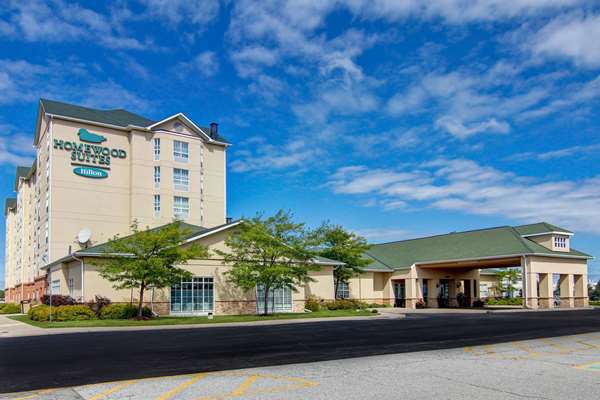 On-Site,Outdoor/Exterior,Exterior View of Building