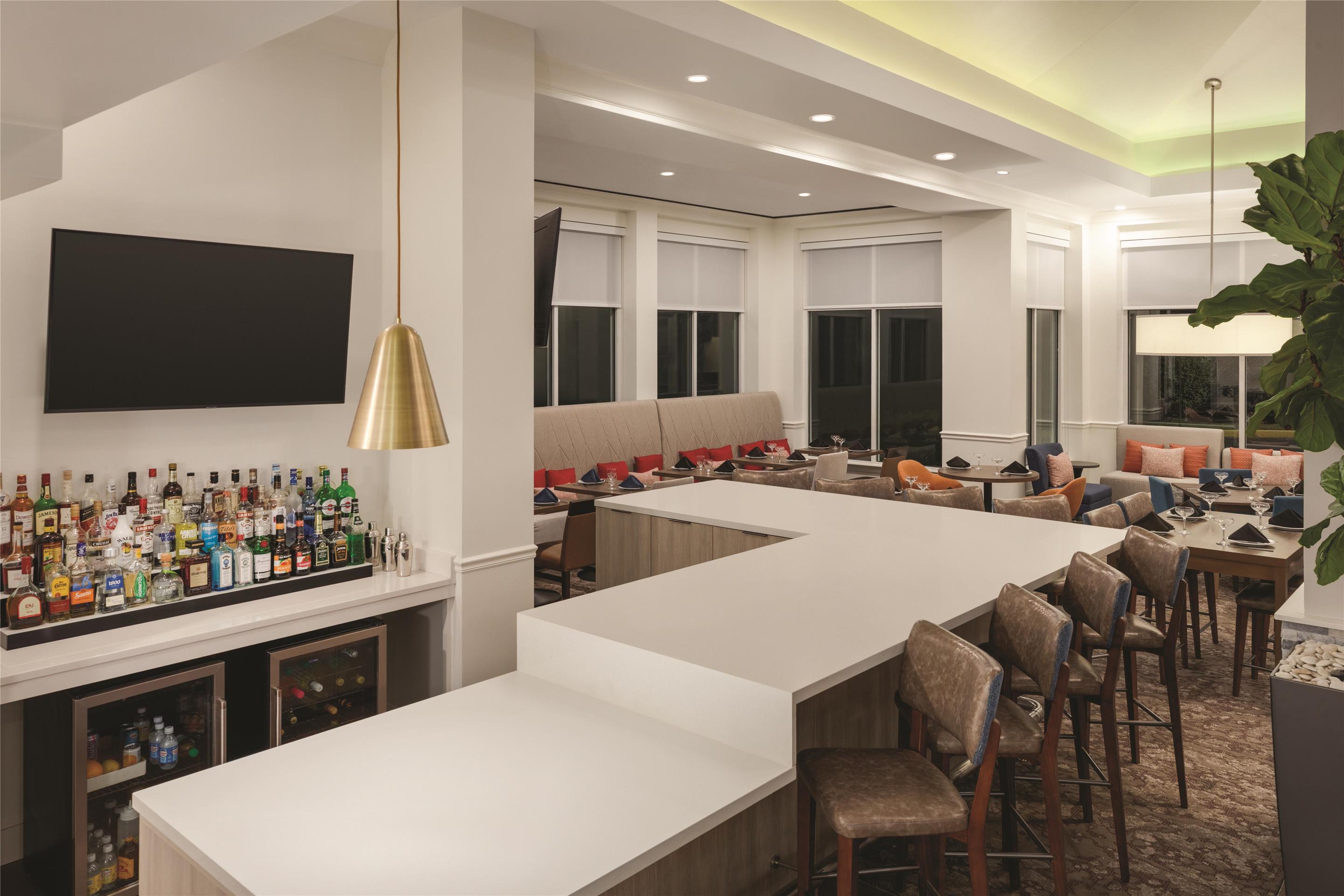 BarLounge | Hilton Garden Inn Allentown Bethlehem Airport