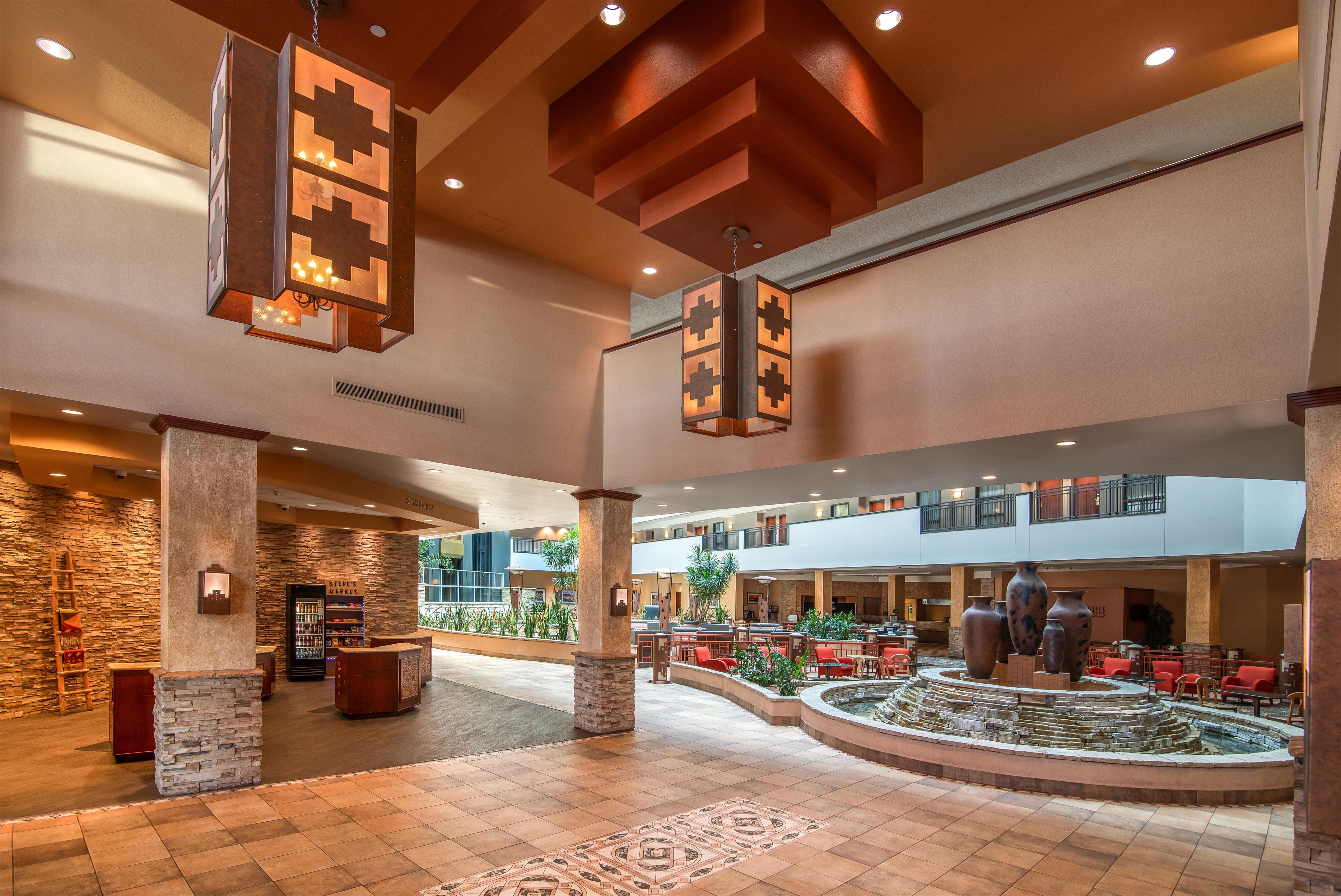 Lobby | Embassy Suites by Hilton Albuquerque