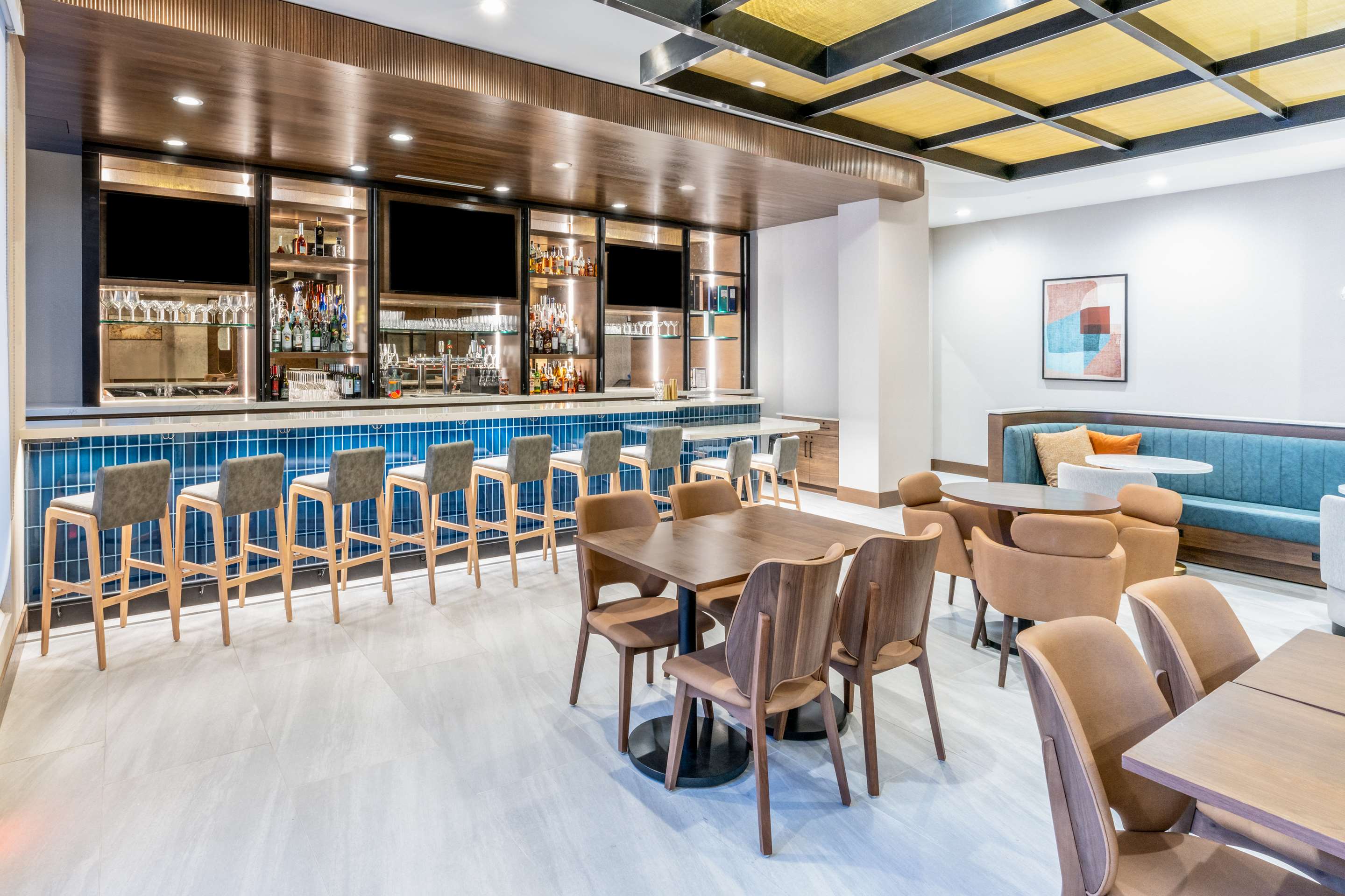 BarLounge | Hilton Garden Inn Albuquerque Uptown