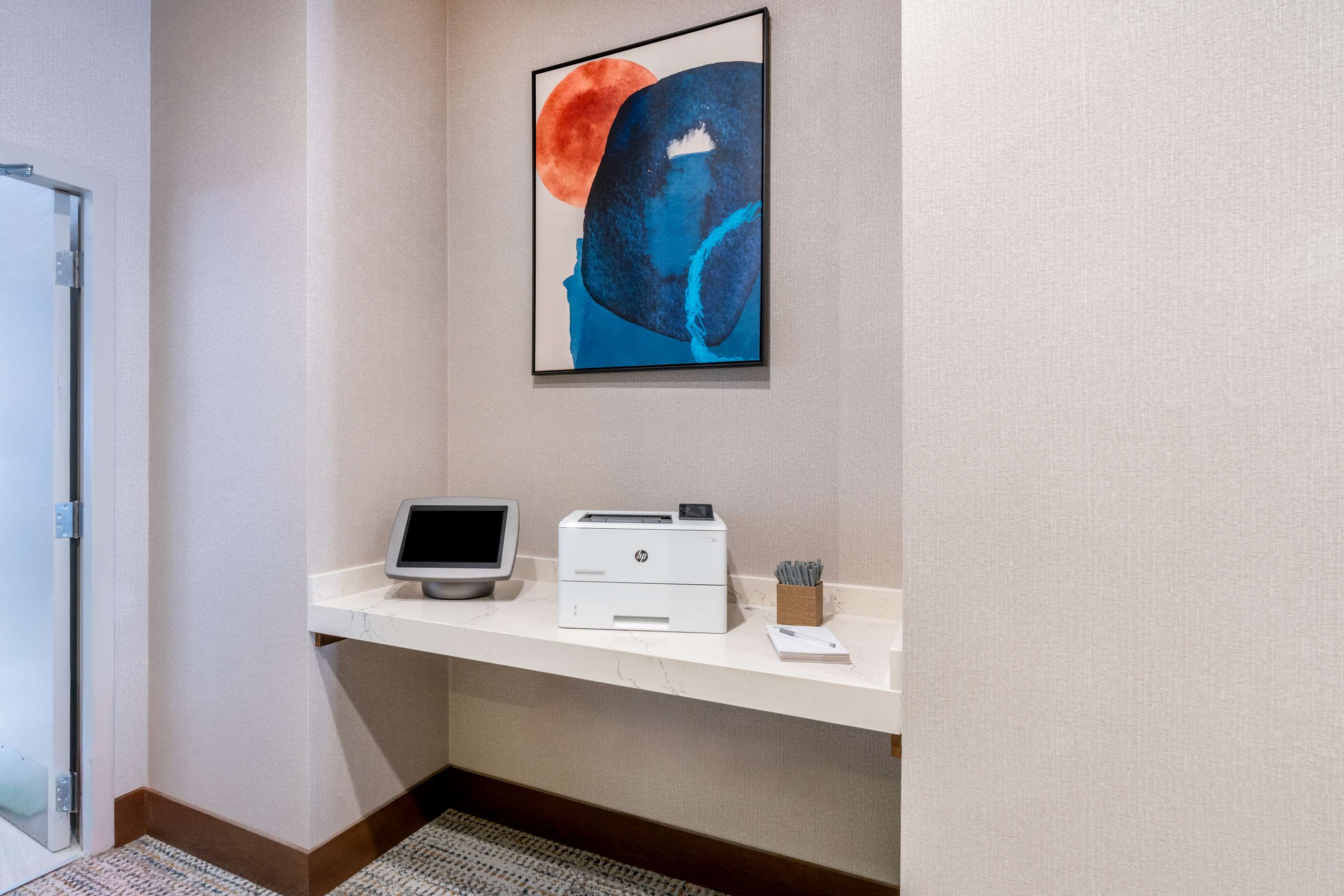 Business Center | Hilton Garden Inn Albuquerque Uptown