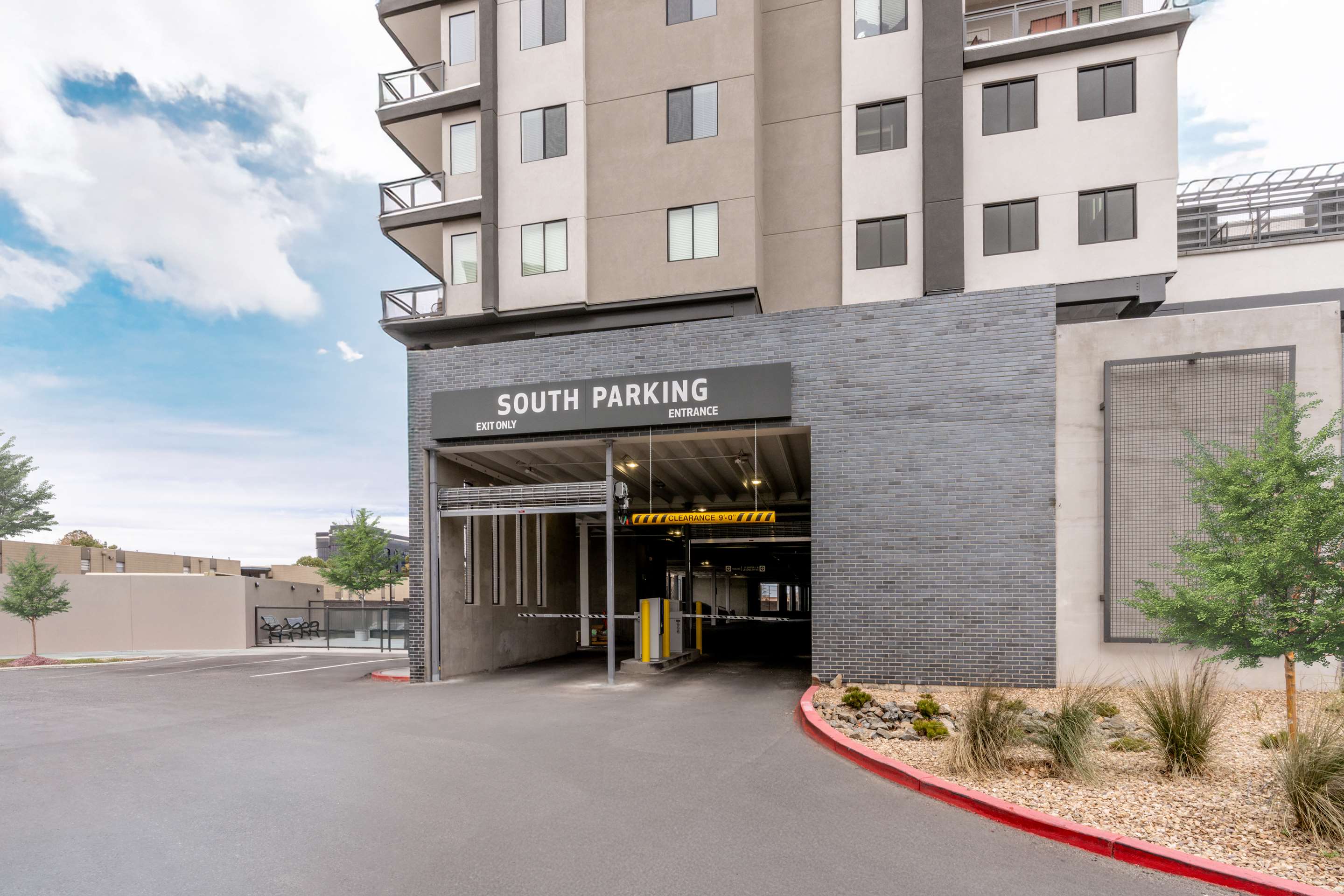 Exterior | Hilton Garden Inn Albuquerque Uptown