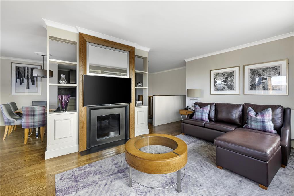 Hilton Grand Vacations at Craigendarroch Suites - Tap to explore photos