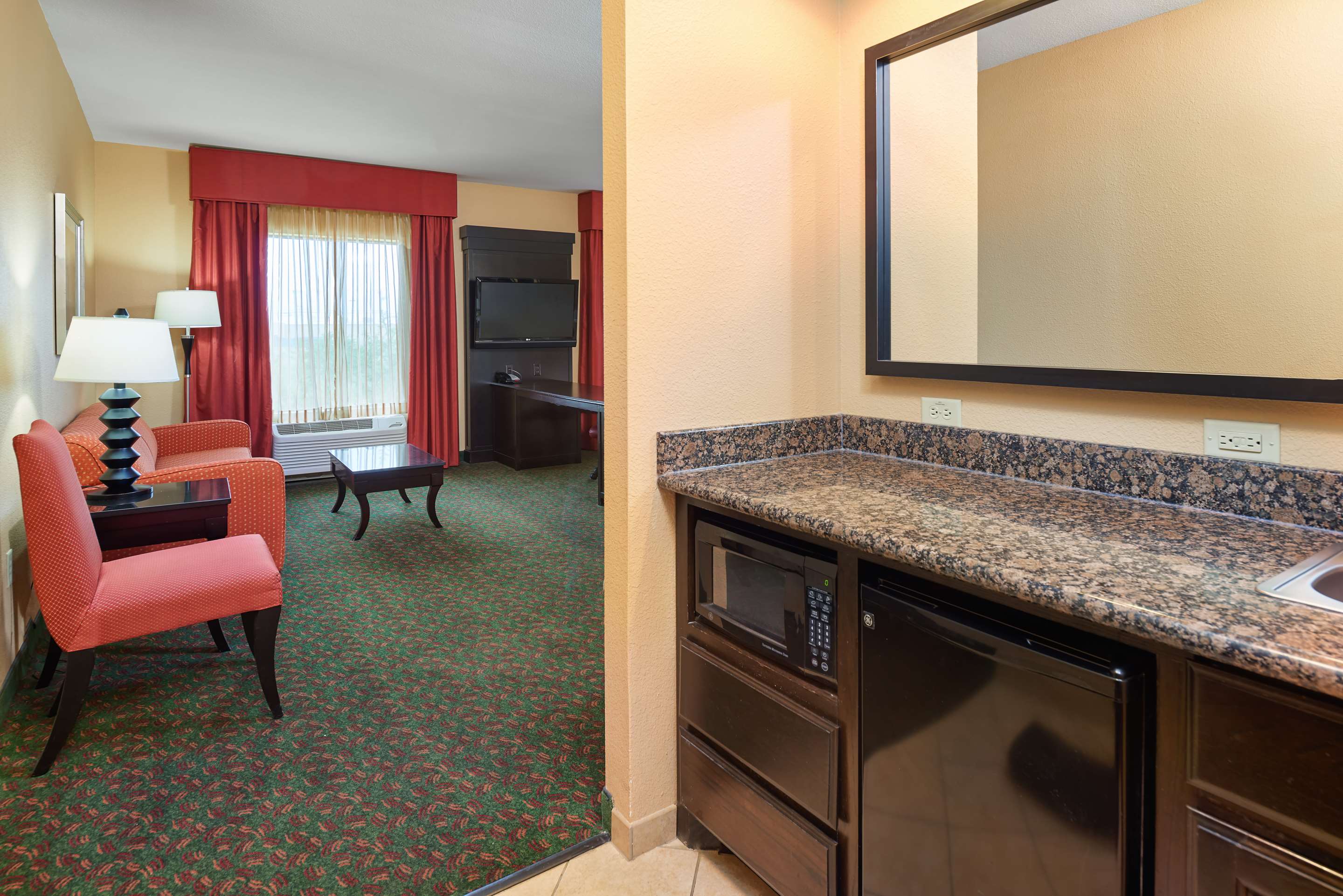 Guest room