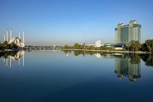 Adana Hilton SA