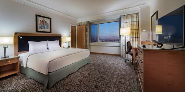 ONE BEDROOM SUITE W/ KITCHENETTE