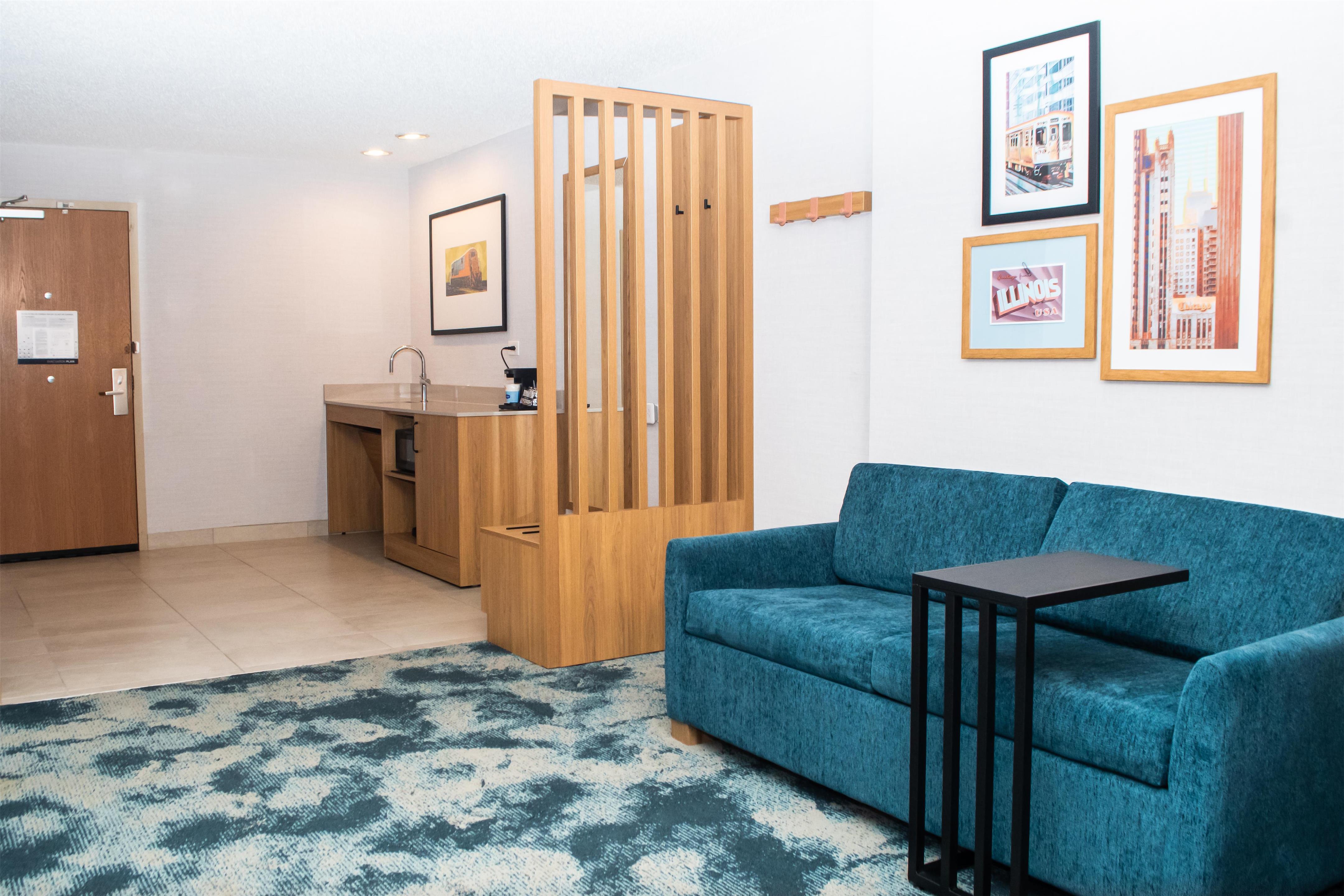 Guest room