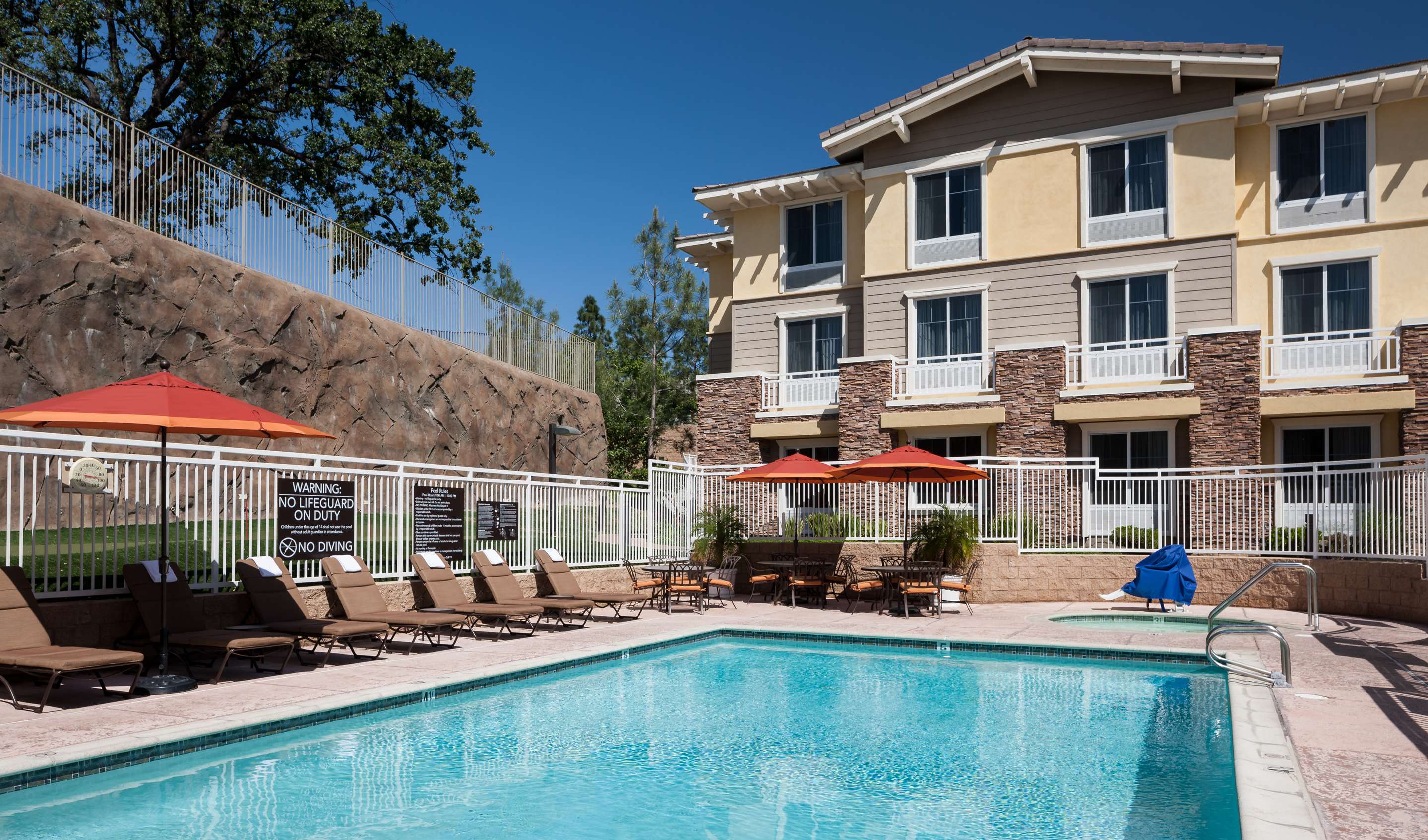 Pool | Homewood Suites by Hilton Agoura Hills